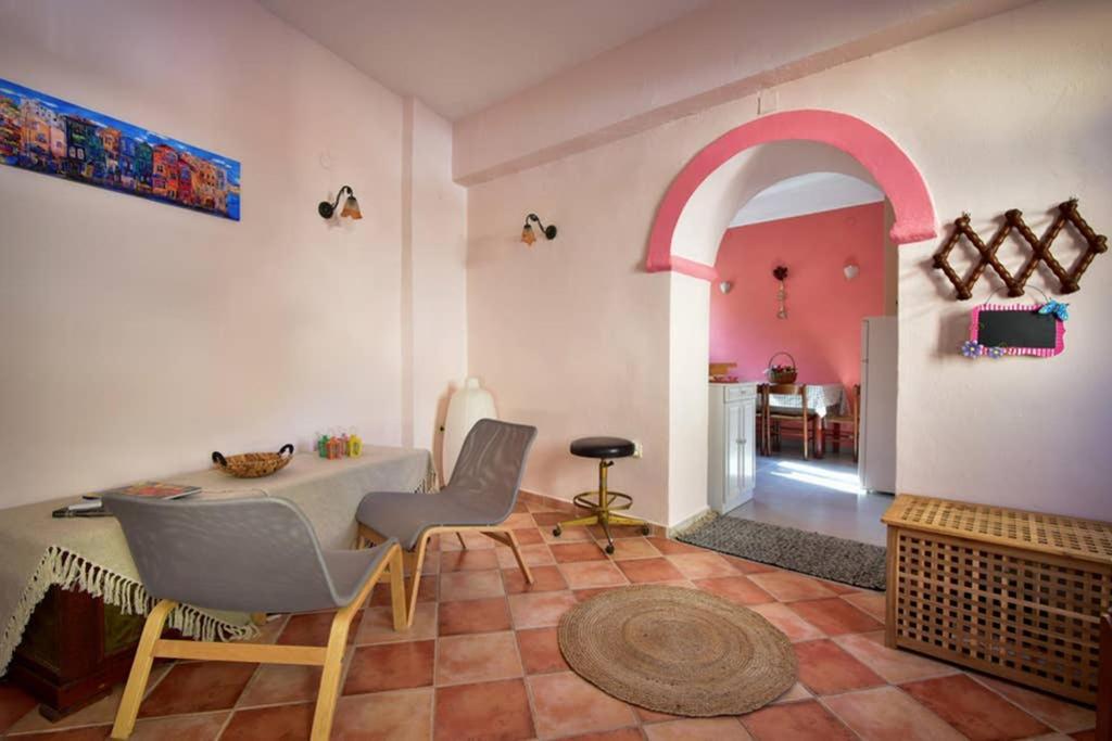 Nafsikas Apartment - Ipsos Beach Exterior photo